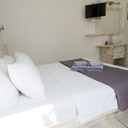 Porto Naoussa (Adults Only) Hotell Eksteriør bilde