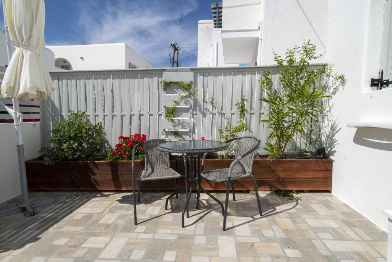 Porto Naoussa (Adults Only) Hotell Eksteriør bilde